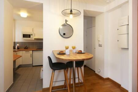 302 - Sejournez Dans Un Studio De Charme A Paris 5 - Flat-Guest Zewnętrze zdjęcie